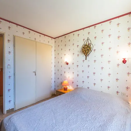 La Maison Du Carignan By Interhome Armissan