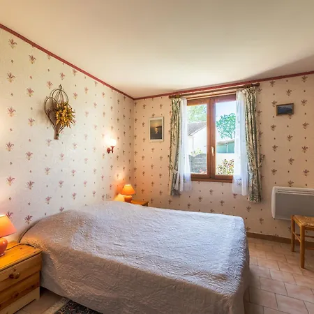 La Maison Du Carignan By Interhome *